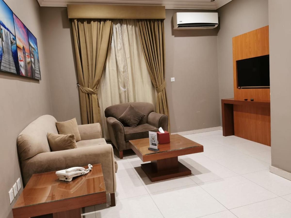 Ashbonh Hotel Suites ริยาดห์ ภายนอก รูปภาพ