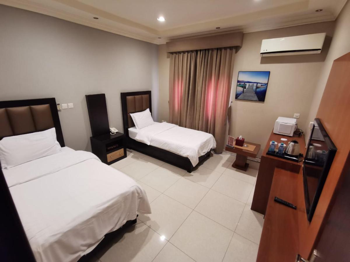 Ashbonh Hotel Suites ริยาดห์ ภายนอก รูปภาพ