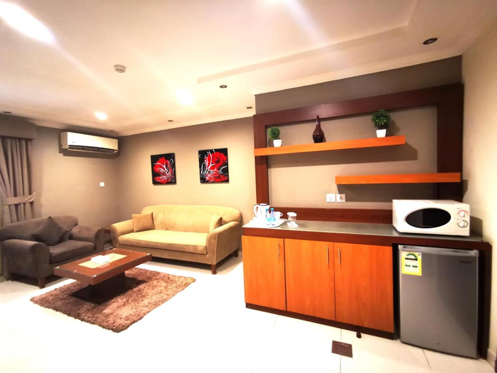 Ashbonh Hotel Suites ริยาดห์ ภายนอก รูปภาพ